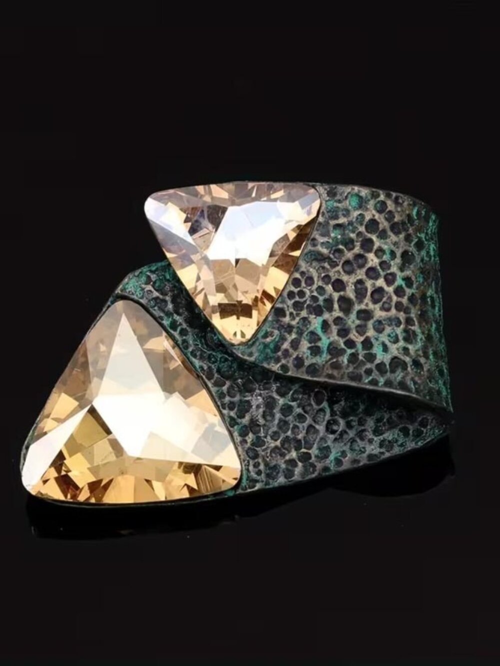 ANODIZED BRASS WITH PEACHY COLORED CRYSTAL TRIANGULAR CUT FOLDED PIN N